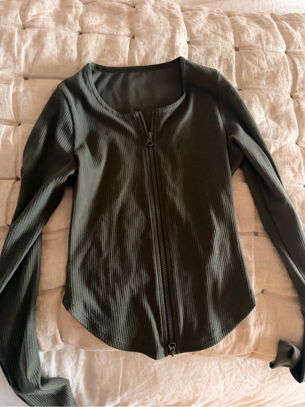 ALO Yoga Ribbed Long Sleeve Crop Top in Olive Green - Picture 2 of 3